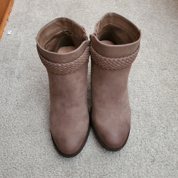 Booties - Picture 2 of 4